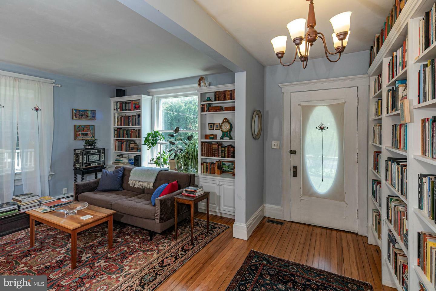 Property Photo:  193 S Harrison Street  NJ 08540 