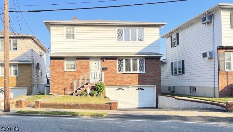 Property Photo:  170 Riverside Ave  NJ 07071 