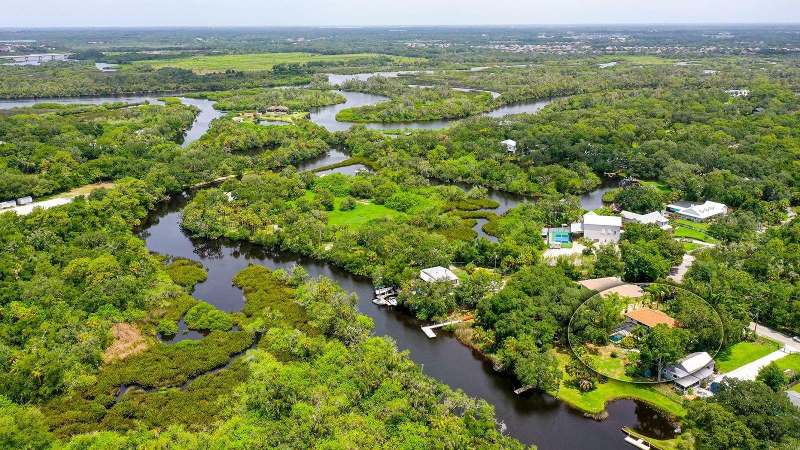 Property Photo:  930 Mill Creek Road  FL 34212 