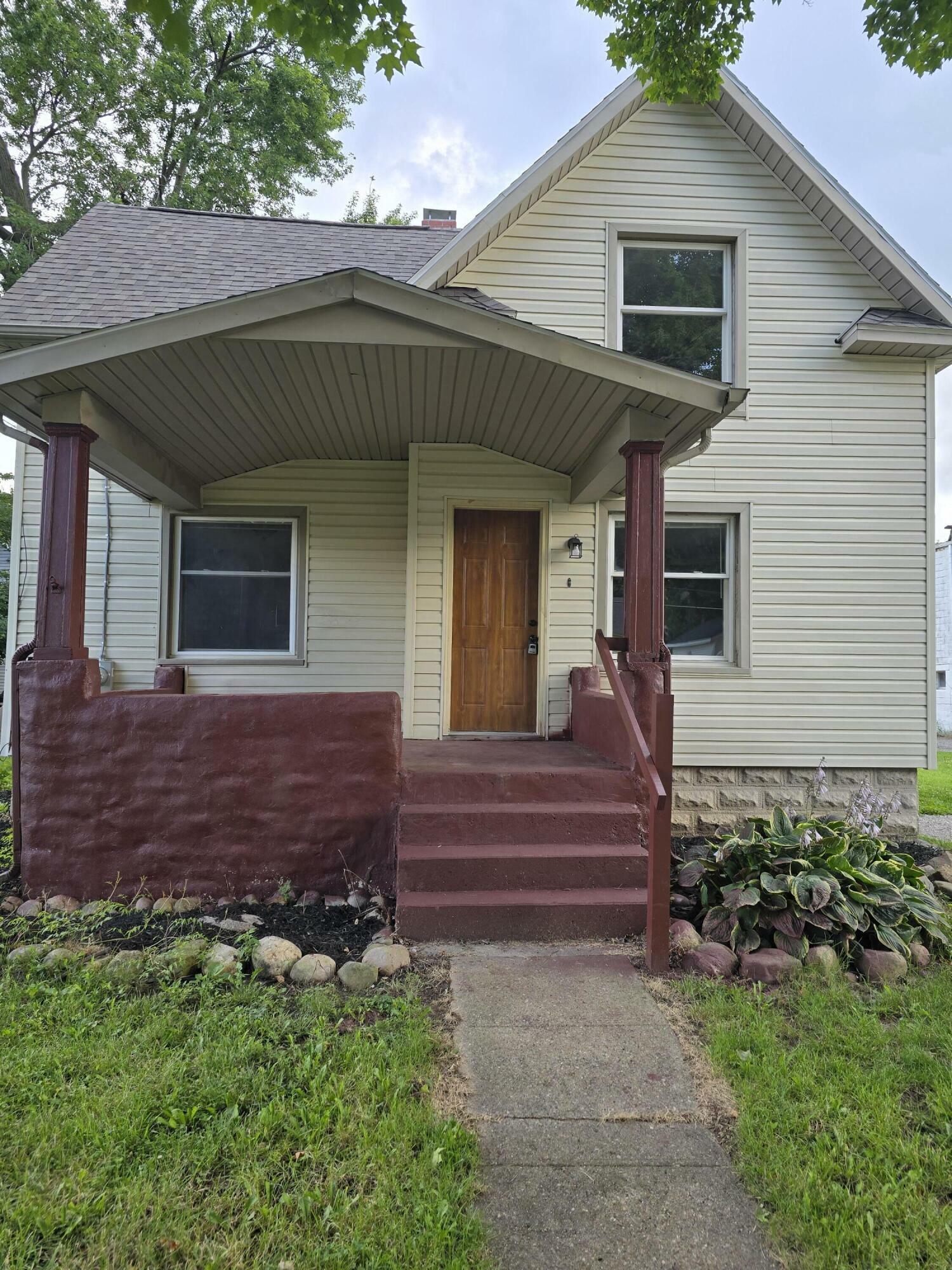 Property Photo:  110 Chestnut Street  MI 49274 