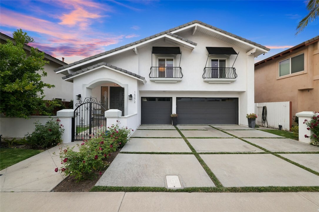 Property Photo:  16272 Tisbury Circle  CA 92649 