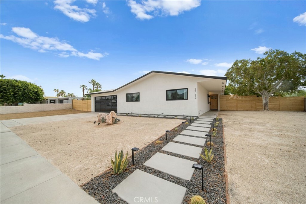 Property Photo:  2312 N Aurora Drive  CA 92262 