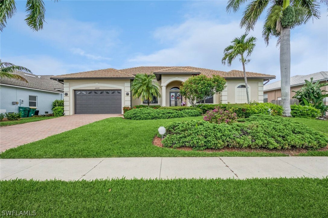 Property Photo:  1650 Almeria Court  FL 34145 