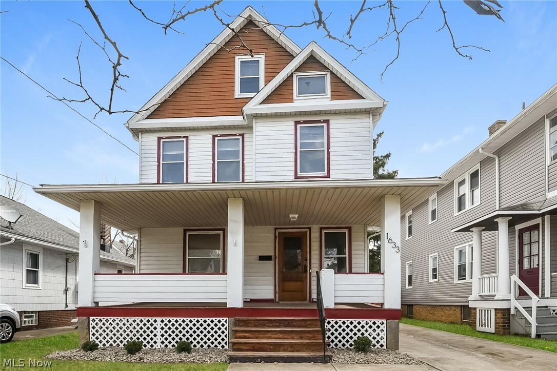 Property Photo:  1633 Cordova Avenue  OH 44107 