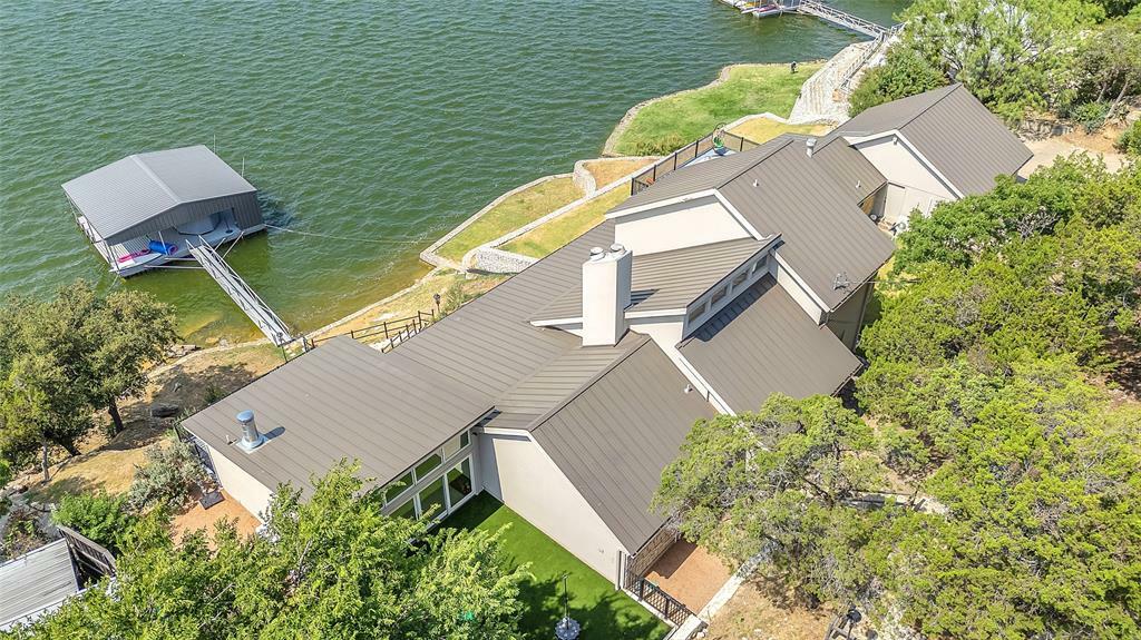 Property Photo: 3233 Redbird Road TX 76449
