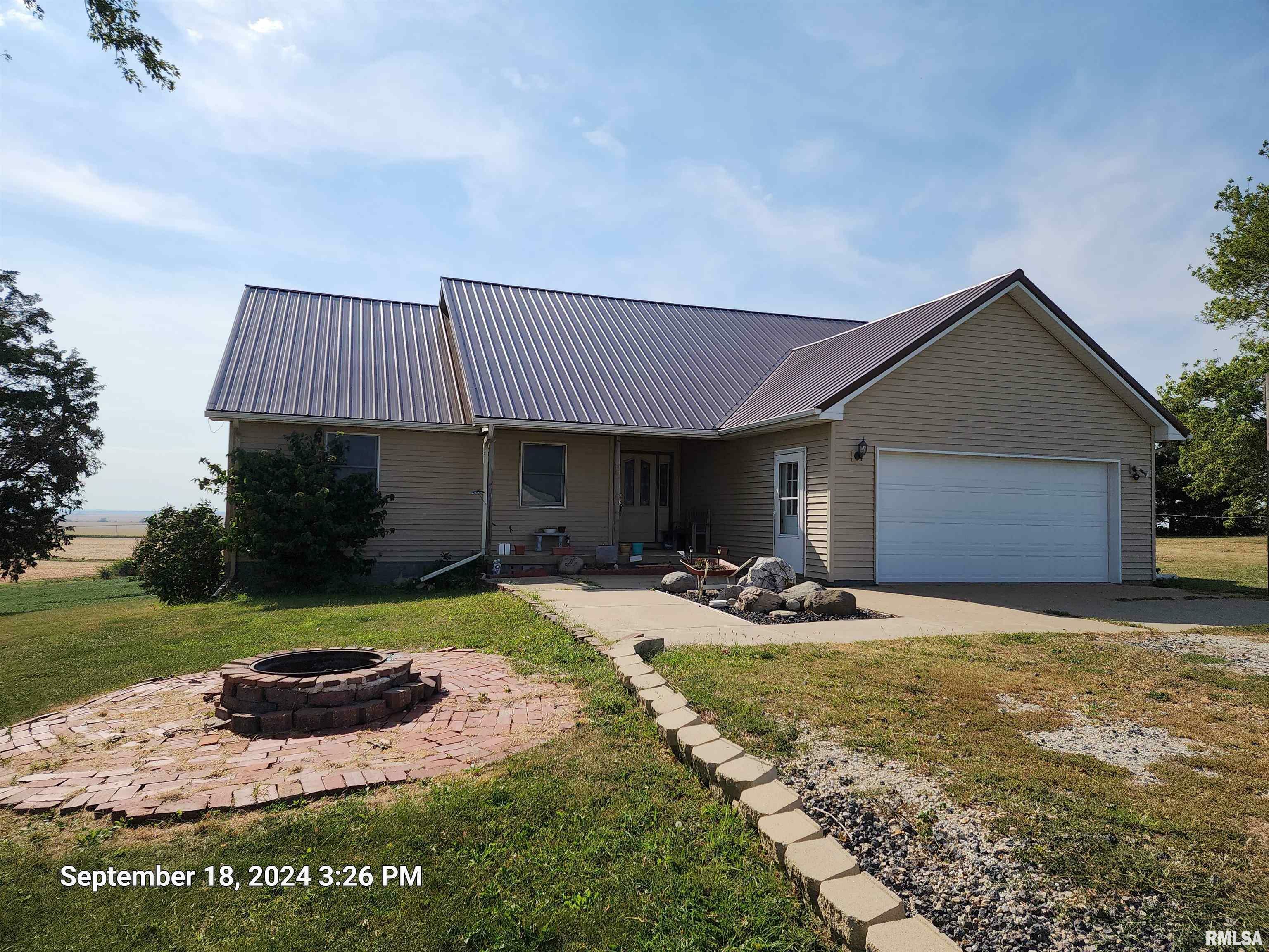 Property Photo:  17343 State Route 17 Road  IL 61491 