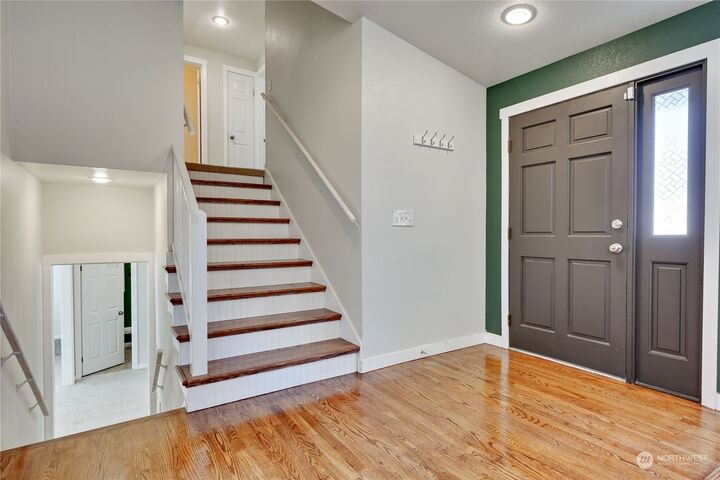 Property Photo:  6966 Tate Avenue  WA 98311 