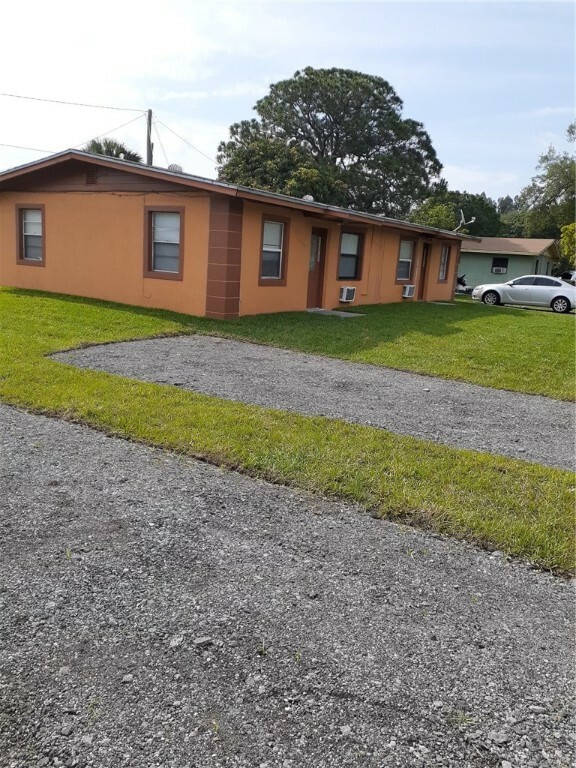 Property Photo:  8656 64th Court  FL 32967 