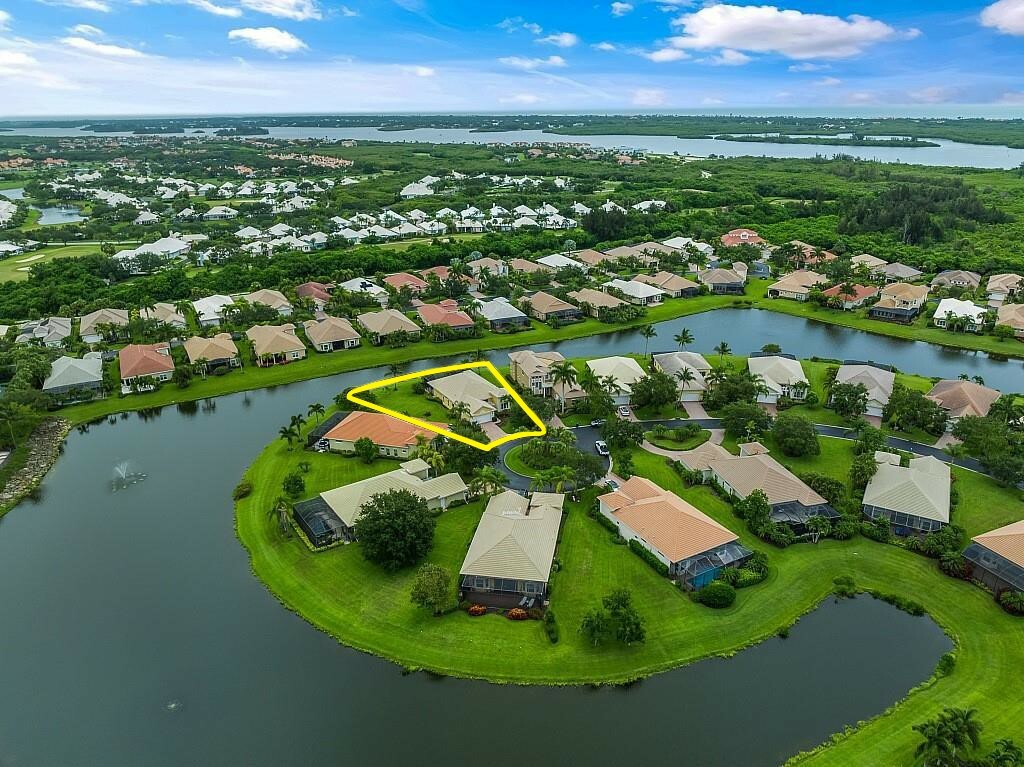 4336 Summer Breeze Terrace  Vero Beach FL 32967 photo