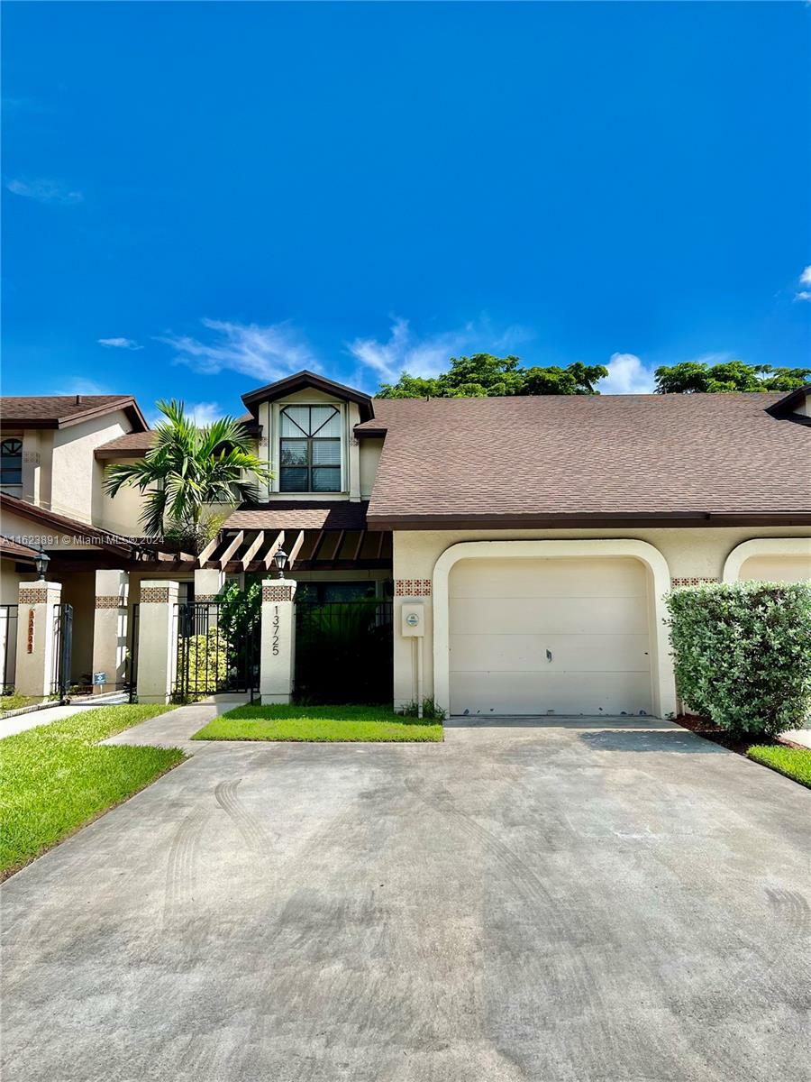 Property Photo:  13725 SW 100th Ter  FL 33186 