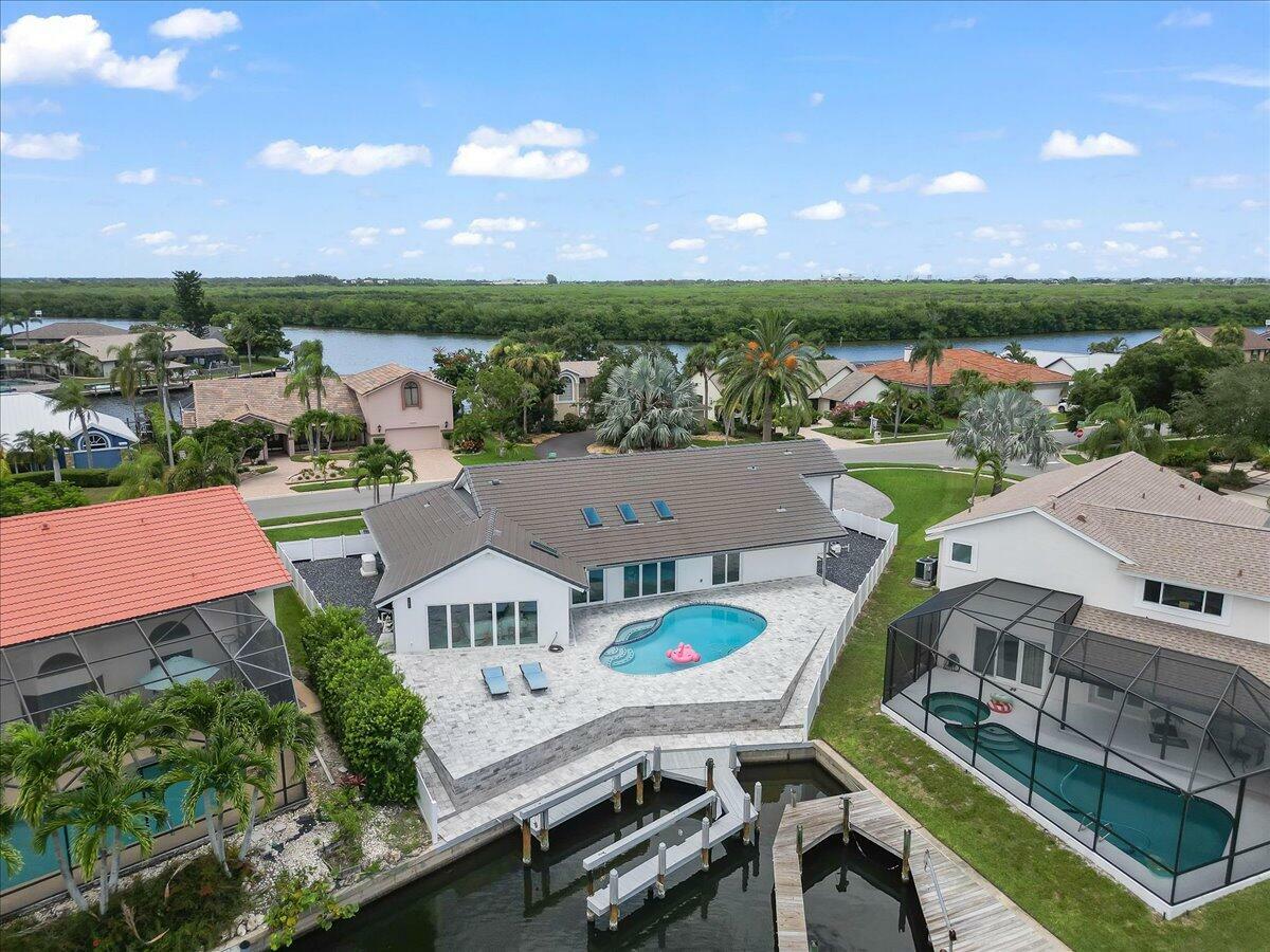 Property Photo:  2115 Leeward Lane  FL 32953 