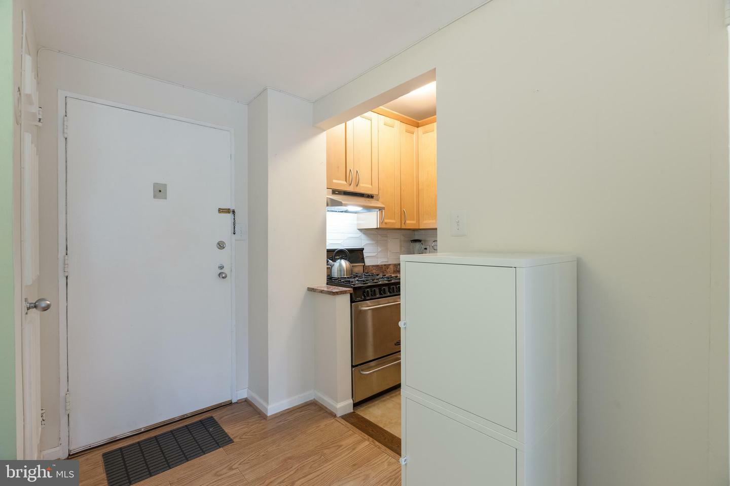 Property Photo:  1727 Massachusetts Avenue NW 203  DC 20036 