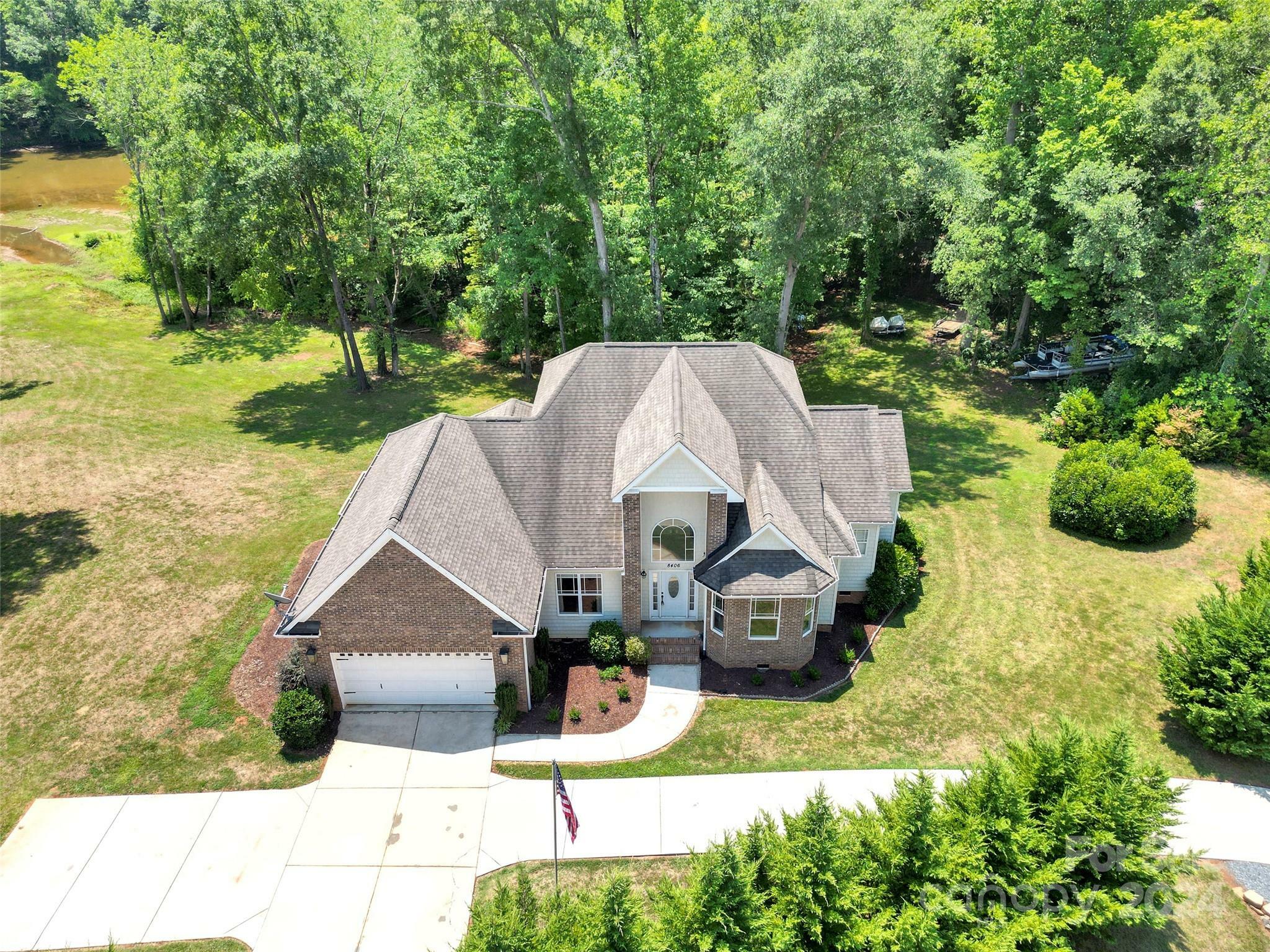 Property Photo:  8406 Catawba Cove Drive  NC 28012 