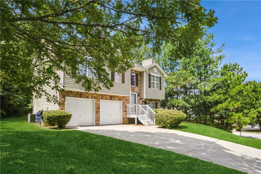 Property Photo:  5728 Union Pointe Dr  GA 30291 