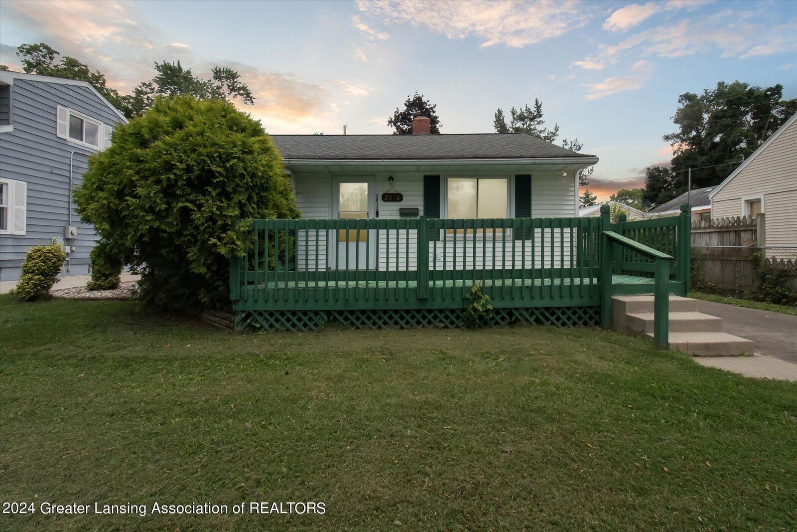 Property Photo:  3813 Glenwood Avenue  MI 48910 