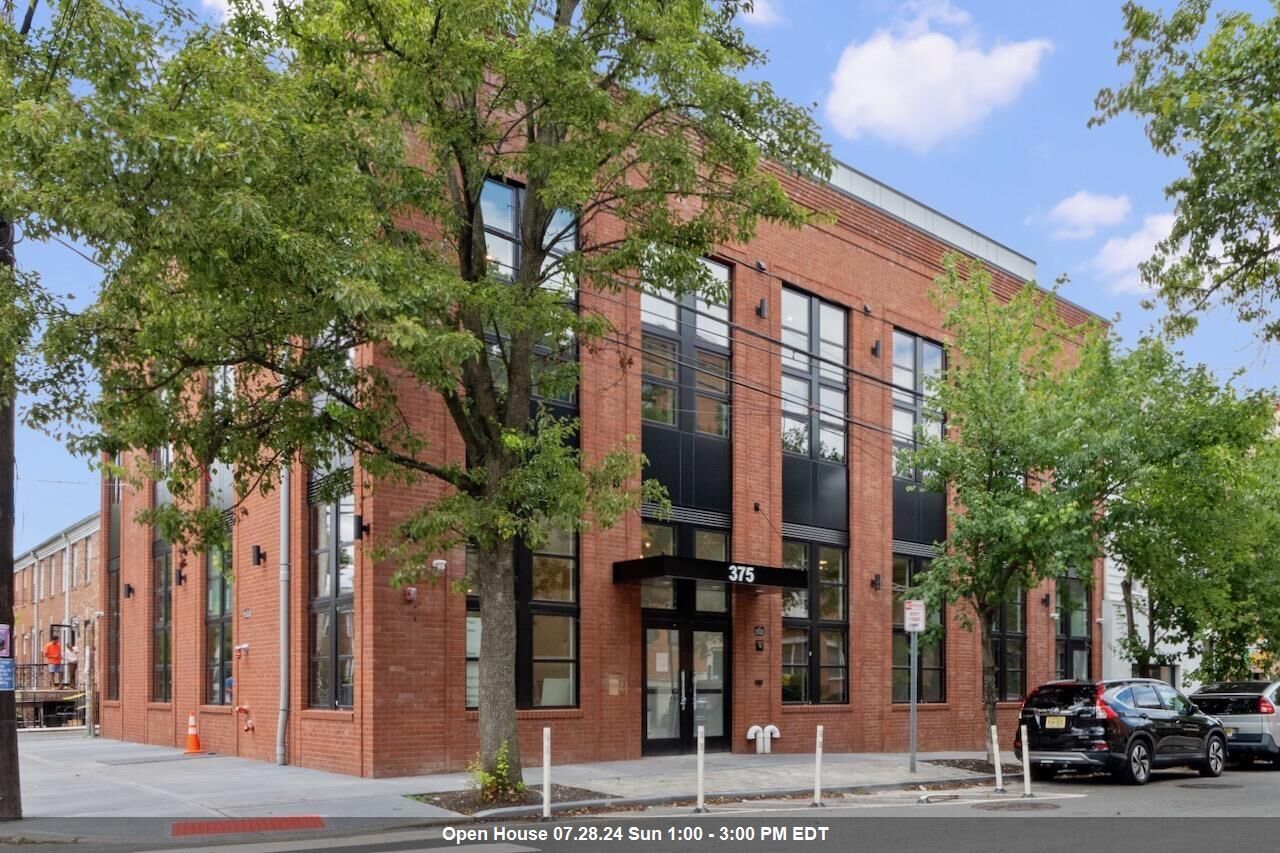 Property Photo:  375 Monmouth St 203  NJ 07302 