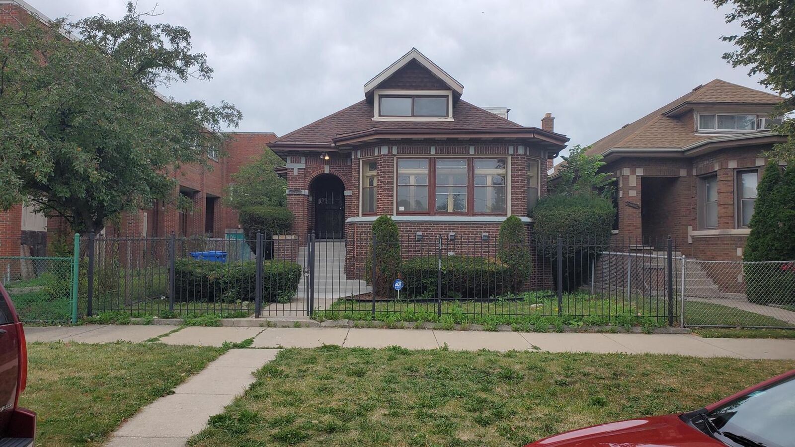 Property Photo:  8342 S Justine Street  IL 60620 