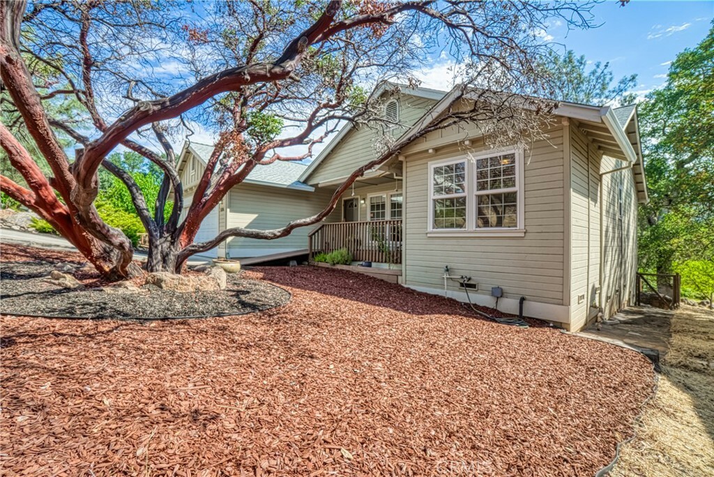 Property Photo:  18286 N Shore Drive  CA 95467 