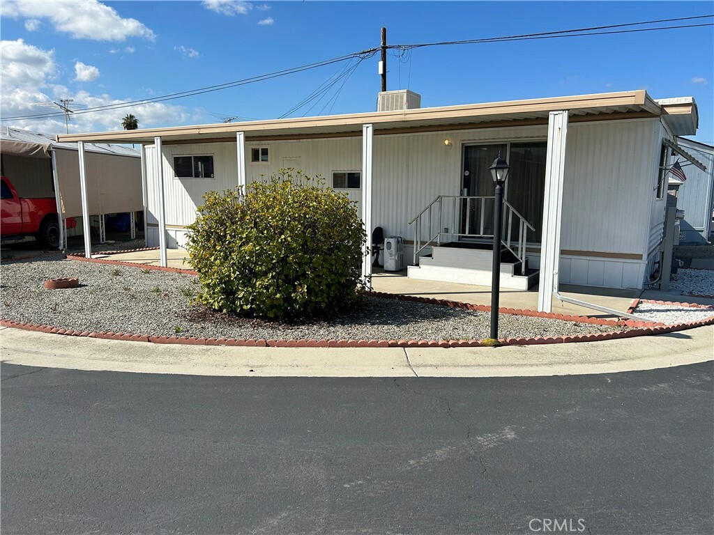 43601 Florida Avenue 44  Hemet CA 92544 photo