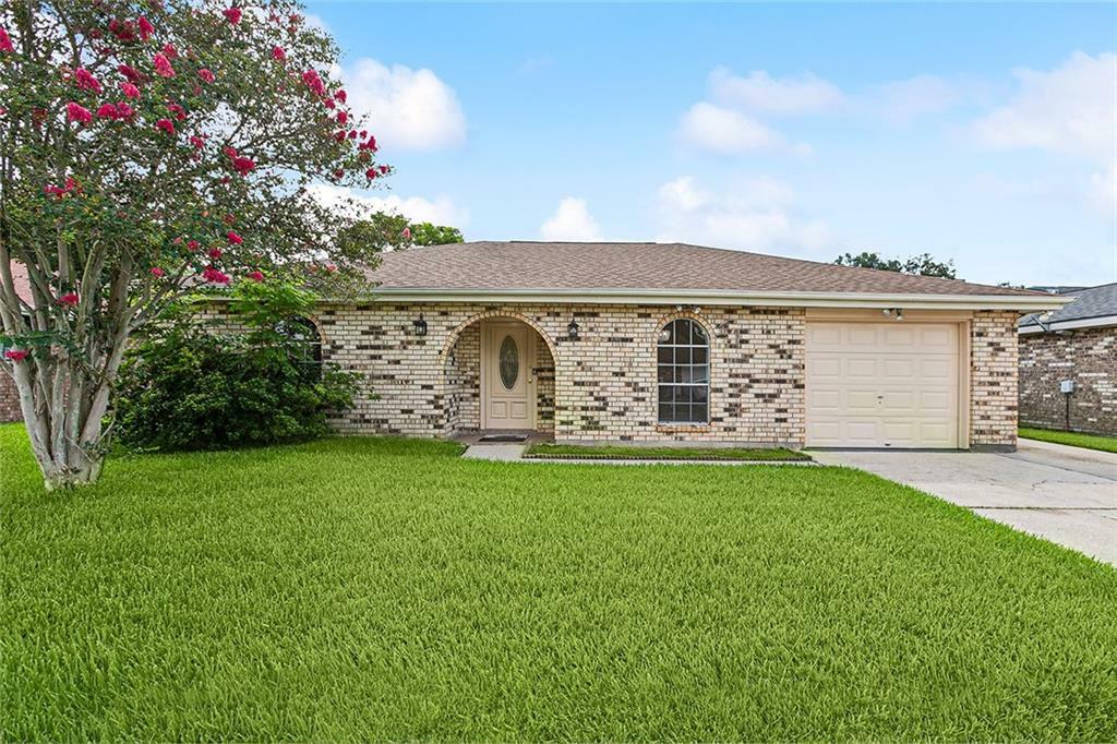 Property Photo:  3105 Birch Lane  LA 70072 