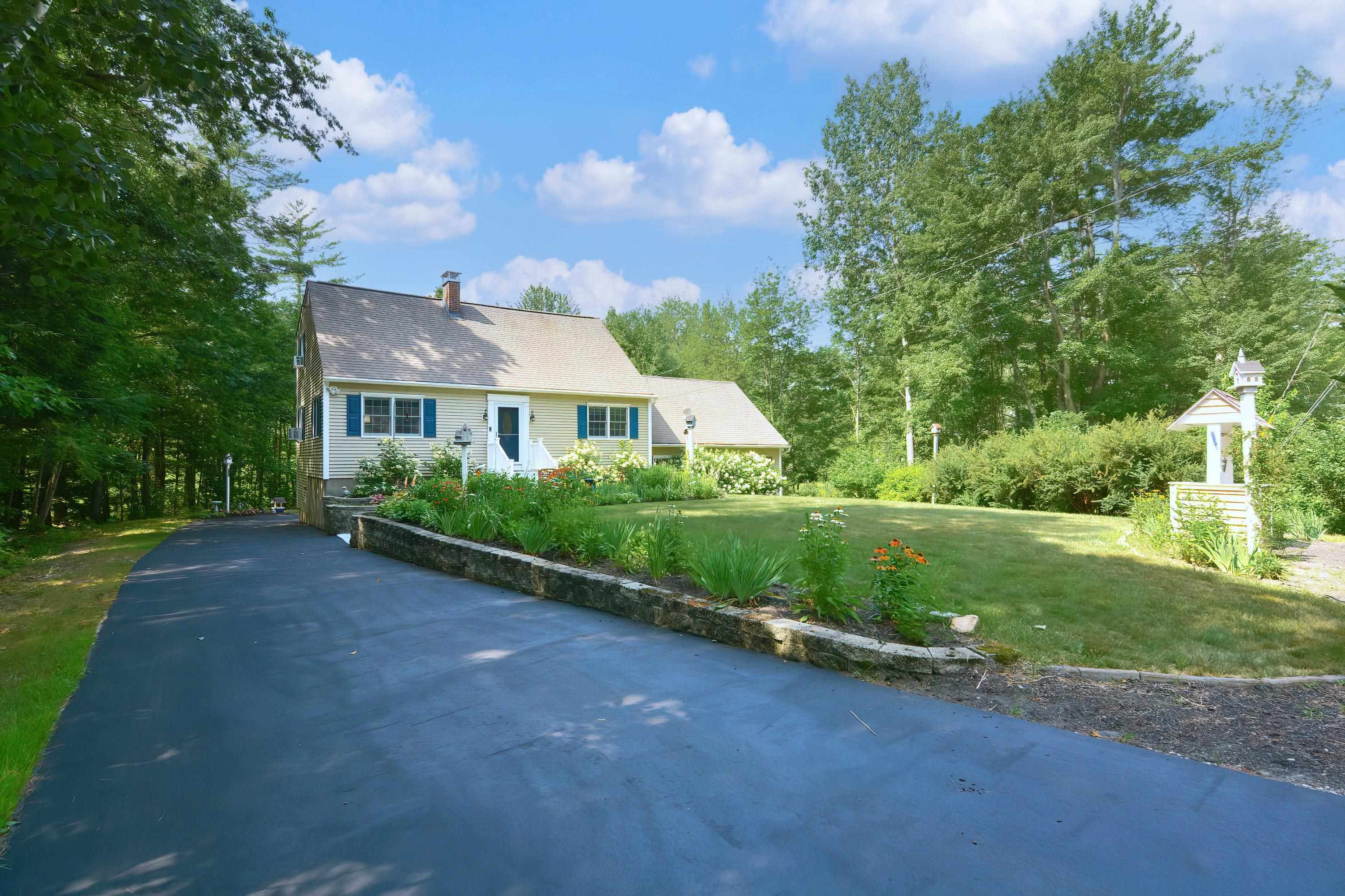 Property Photo: 391 Whitehall Road NH 03106