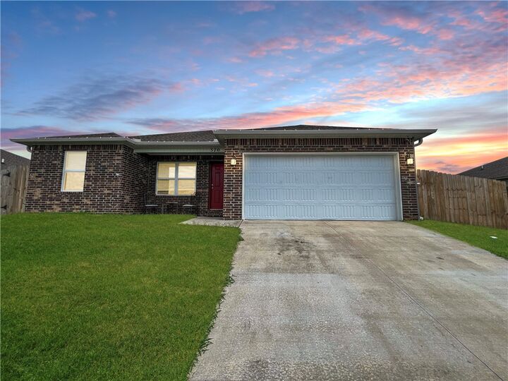 370 Worley Street  Huntsville AR 72740 photo