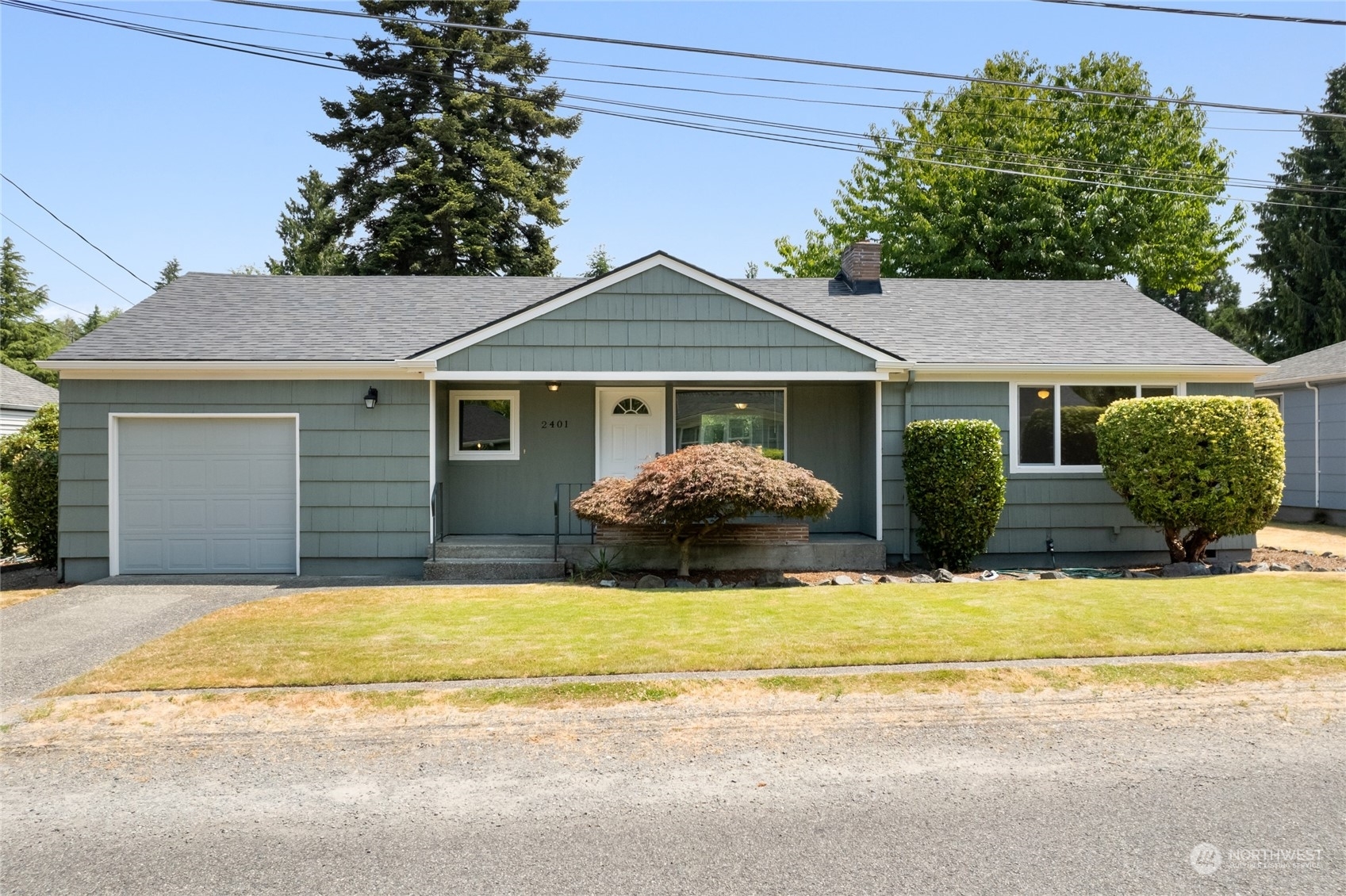 Property Photo:  2401 78th Avenue W  WA 98466 