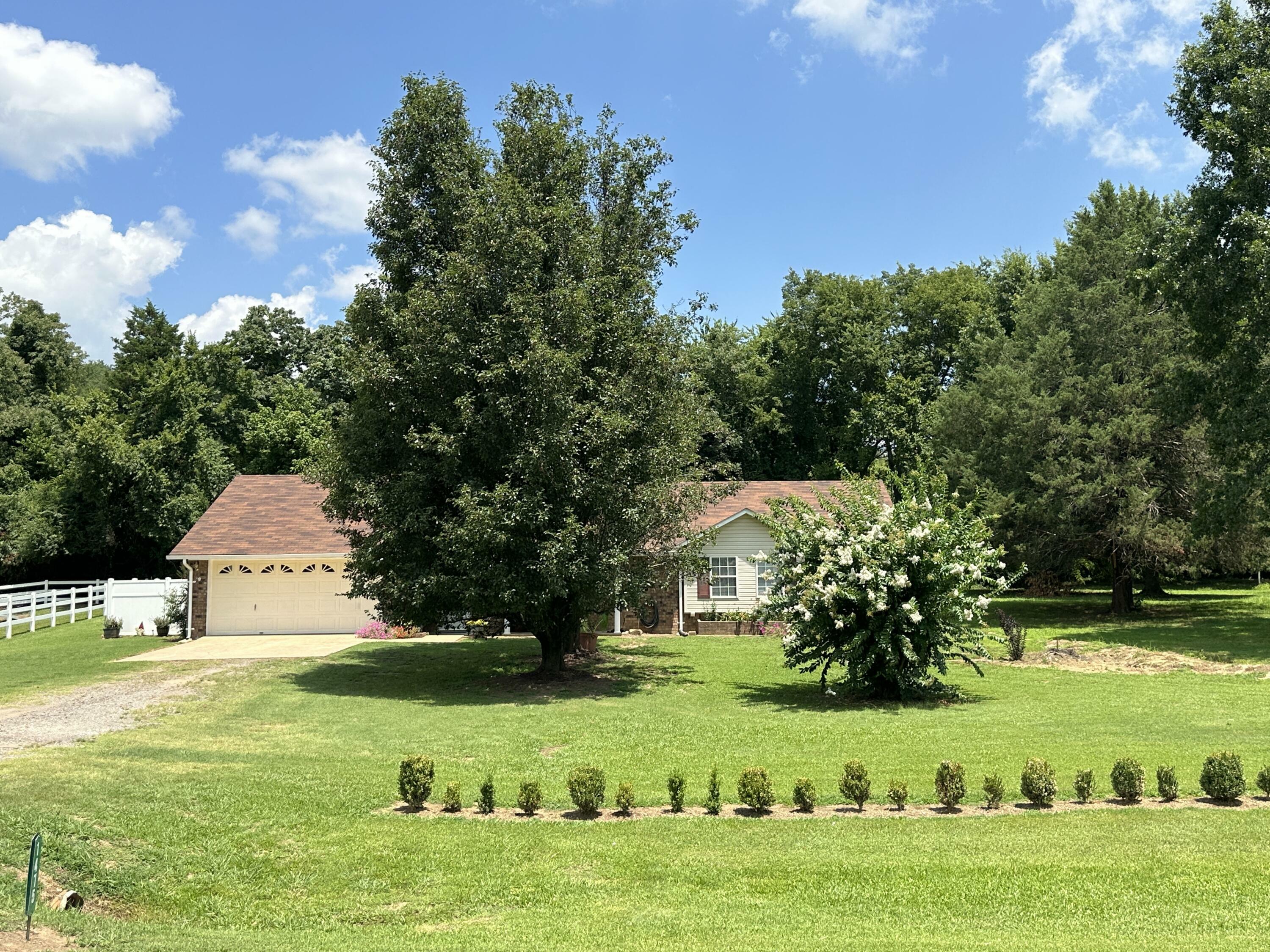 Property Photo:  1475 US-64  AR 72832 