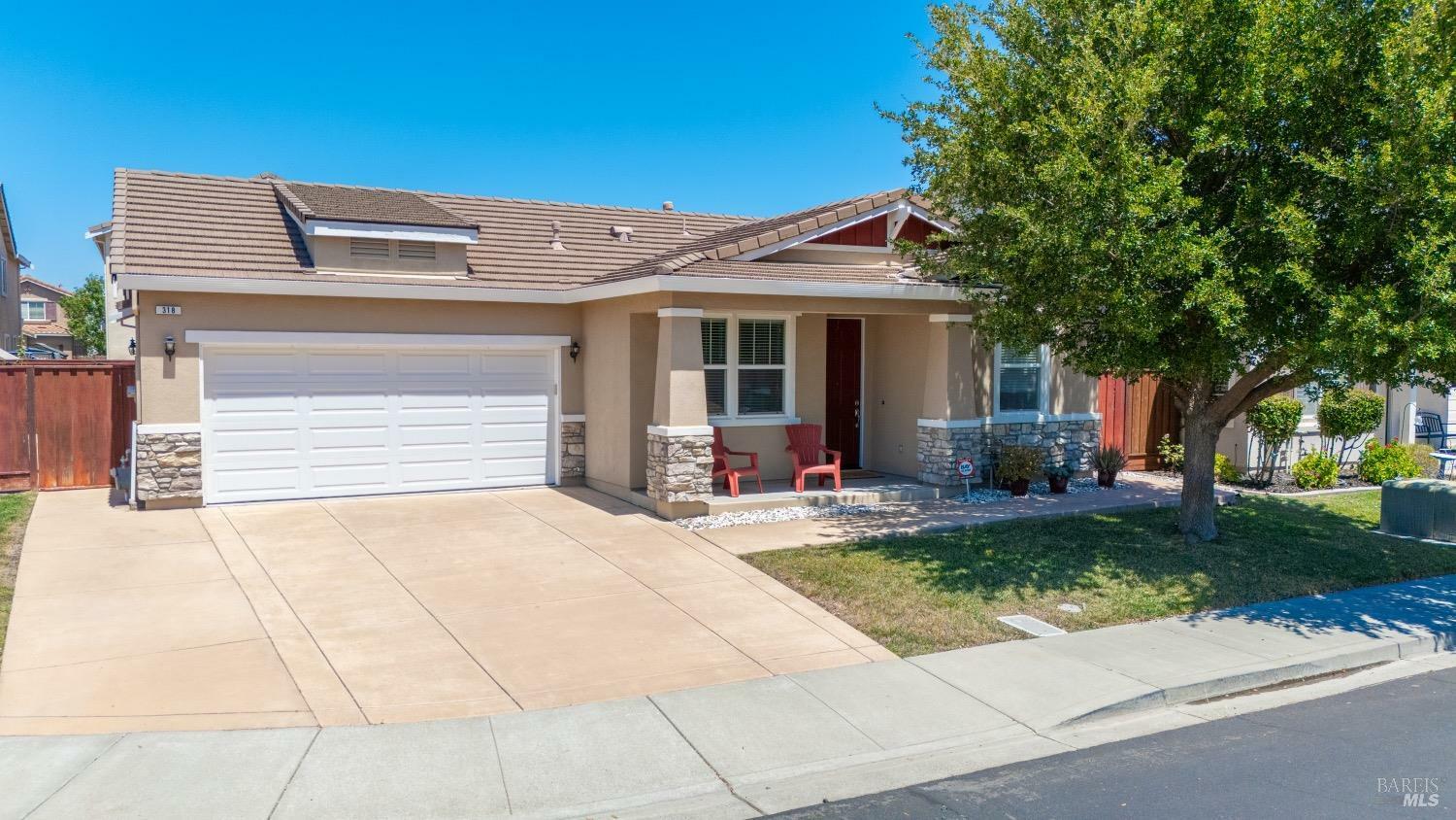 Property Photo:  318 Tilden Circle  CA 95688 