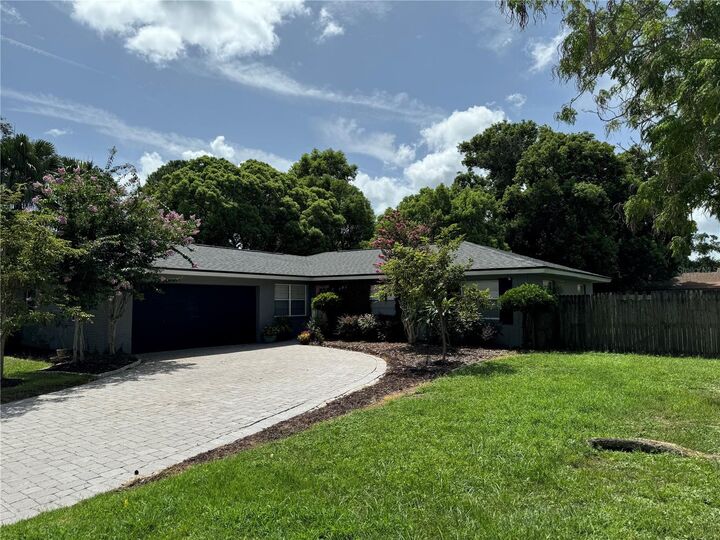 Property Photo: 685 Grackle Drive FL 32707