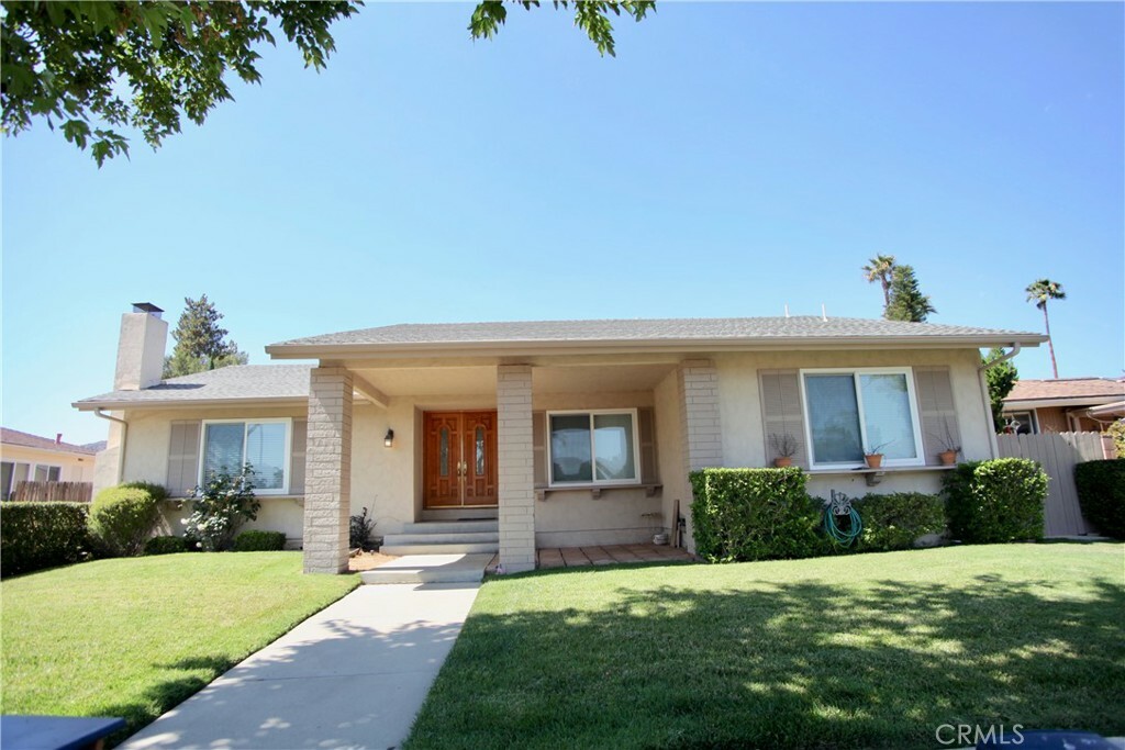 2644 Velarde Drive  Thousand Oaks CA 91360 photo