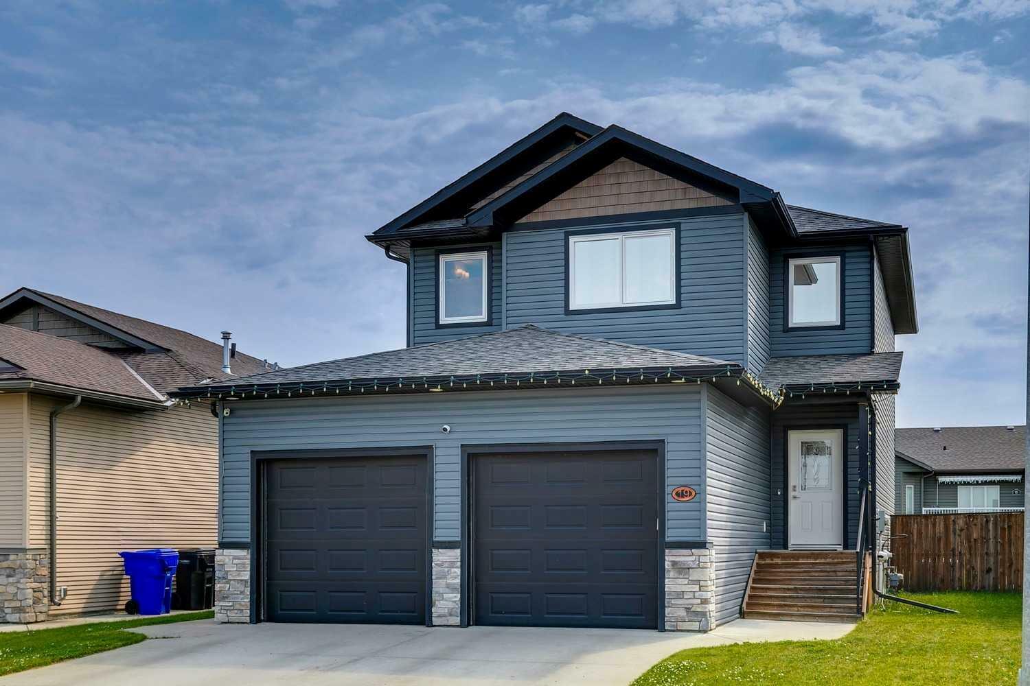 Property Photo:  19 Vincent Crescent  AB T4H 0C4 