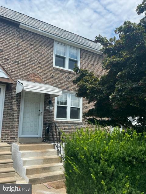 Property Photo: 971 Fairfax Road PA 19026