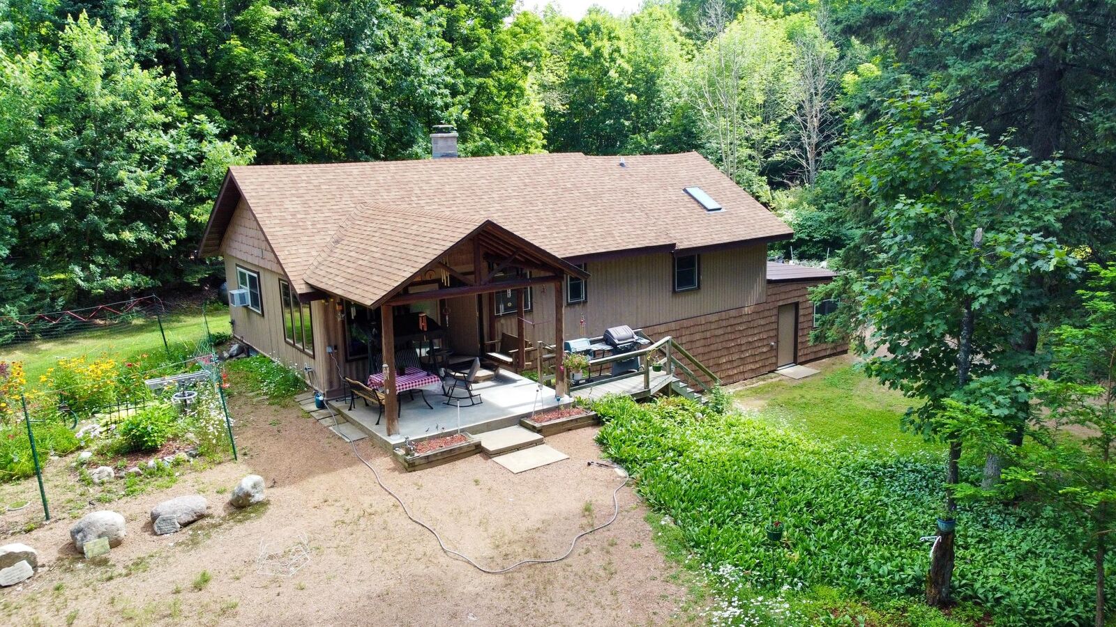 Property Photo:  8954 Sunset Ln  WI 54465 