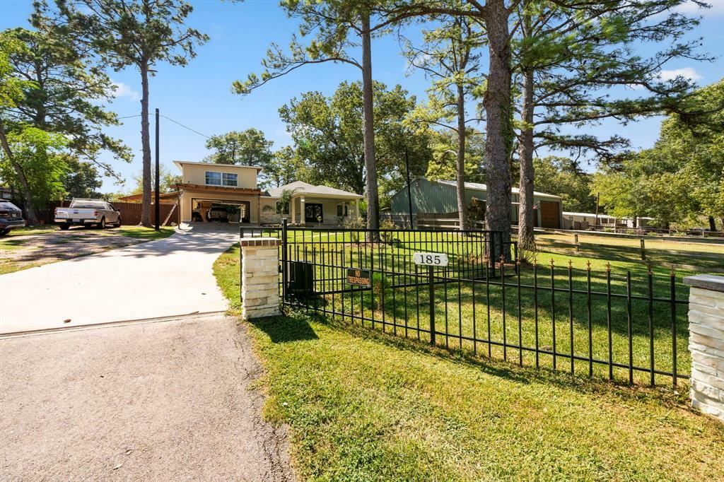 Property Photo:  185 E County Road 4023  TX 77535 