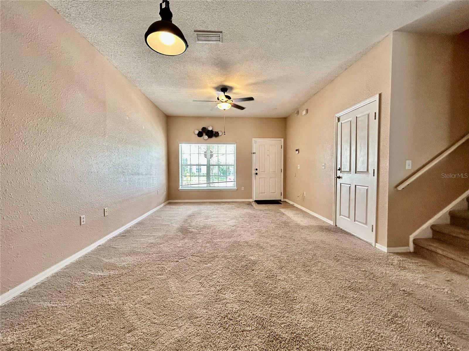 Property Photo:  2127 Winterset Drive  FL 33813 