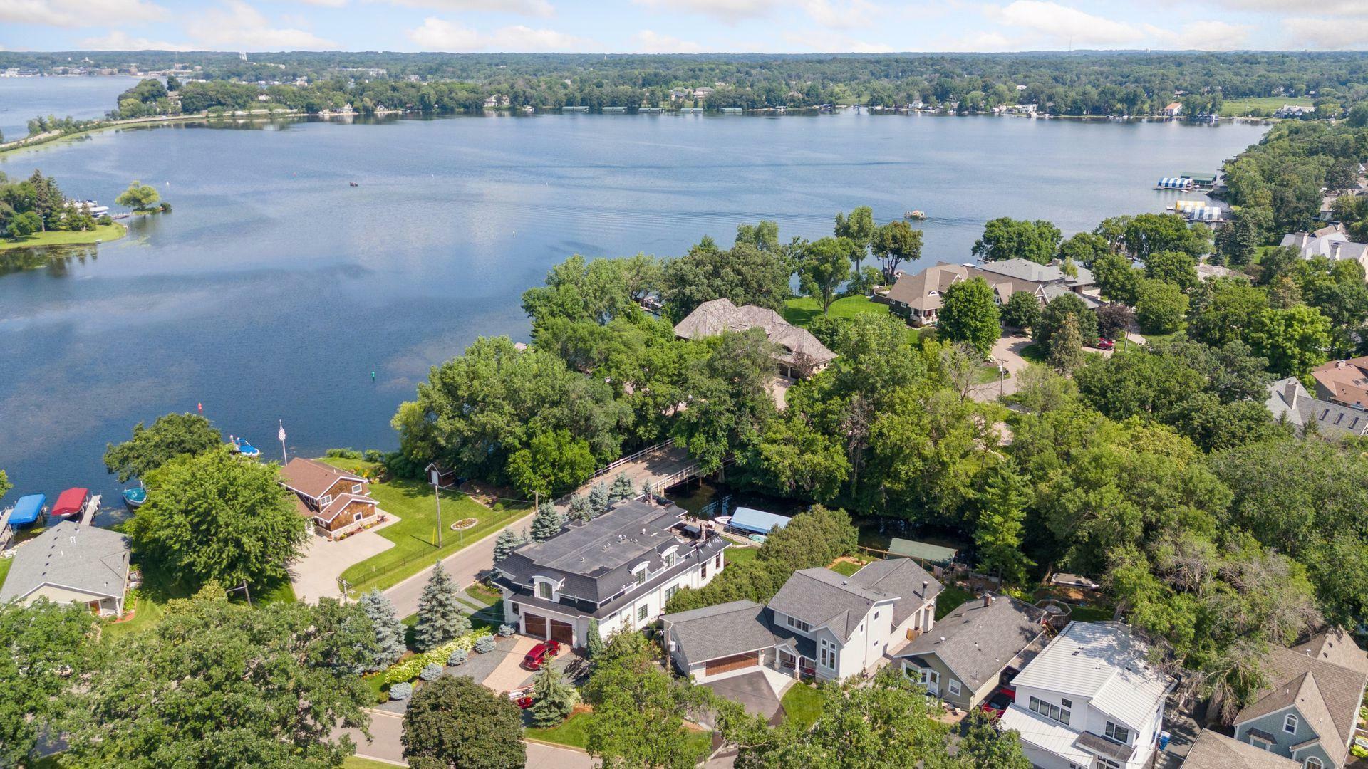Property Photo: 3013 Lake Shore Boulevard MN 55391