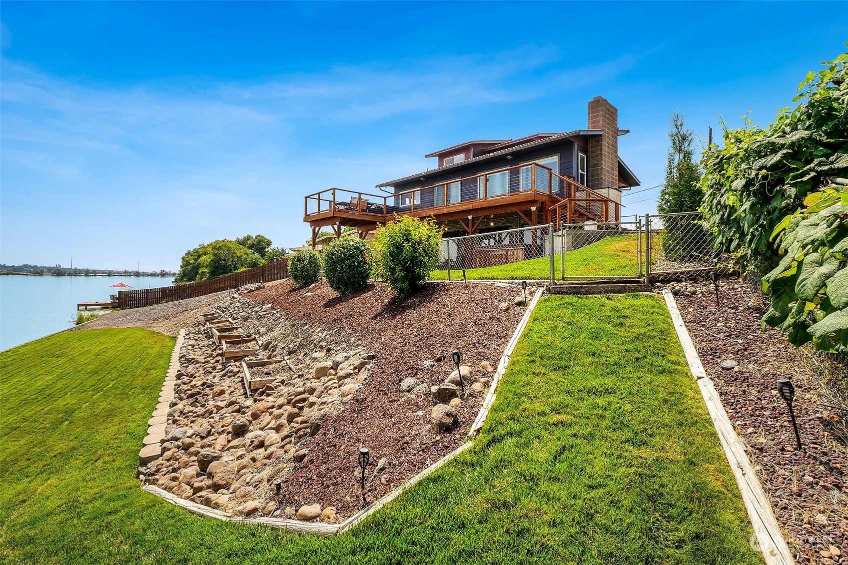 Property Photo:  1201 W Lakeside Drive  WA 98837 