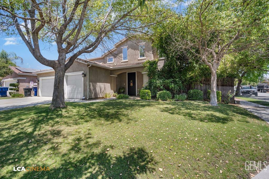 Property Photo:  5102 Challenger Avenue  CA 93312 