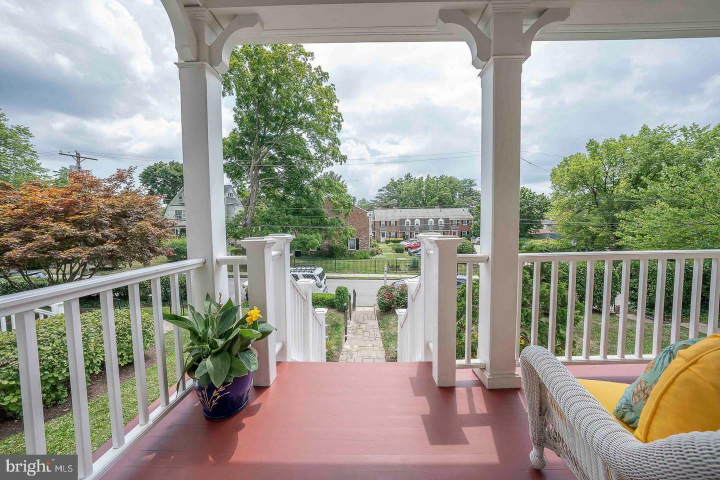 Property Photo:  26 N Buck Lane  PA 19041 