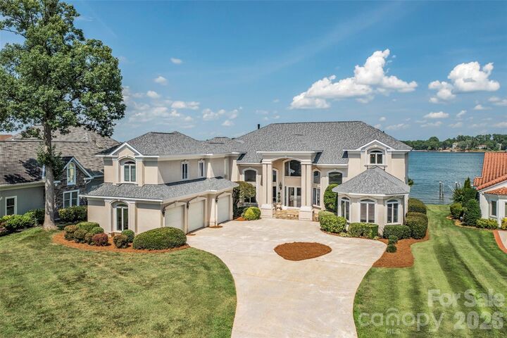 Property Photo:  3446 Governors Island Drive  NC 28037 