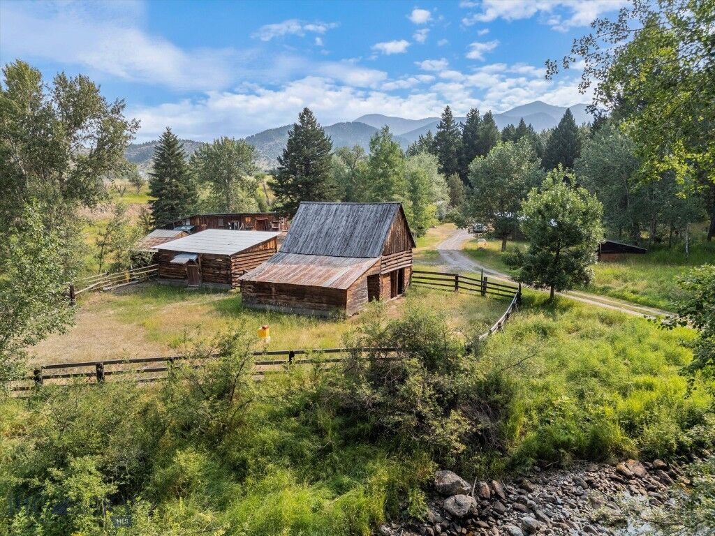 Property Photo:  89 Deep Creek  MT 59047 