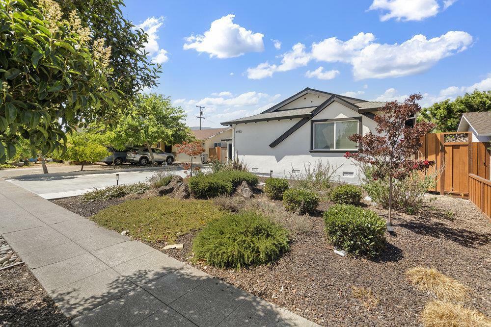 Property Photo:  4983 Camden Avenue  CA 95124 