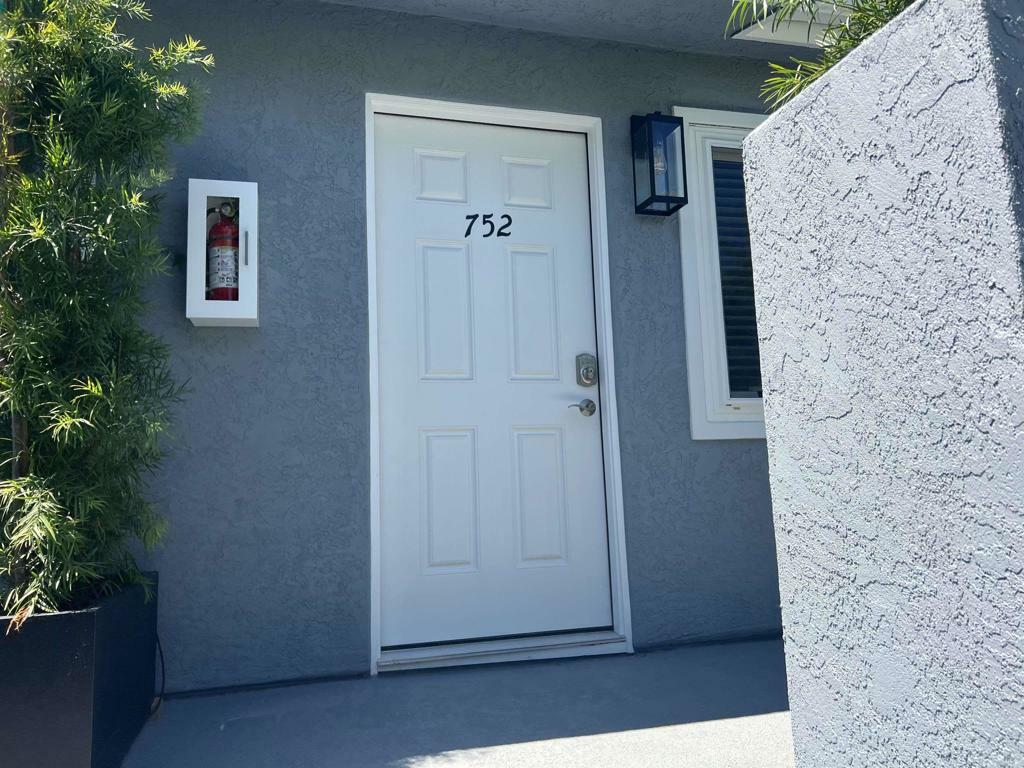 Property Photo: 752 E Street CA 92118