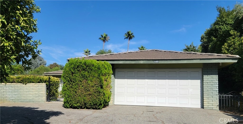 30895 Palo Alto Drive  Redlands CA 92373 photo