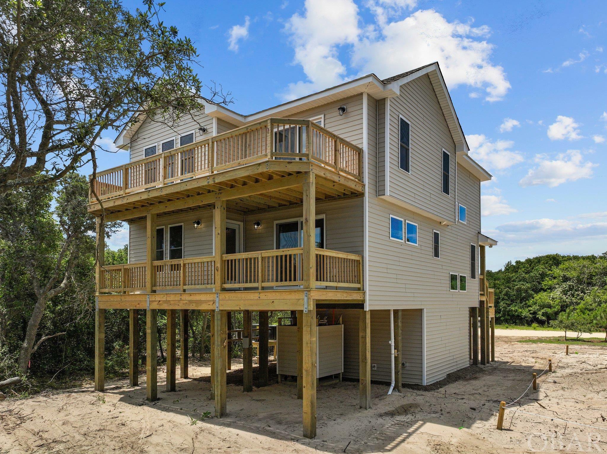 Property Photo:  2221 Ocean Pearl Road  NC 27927 