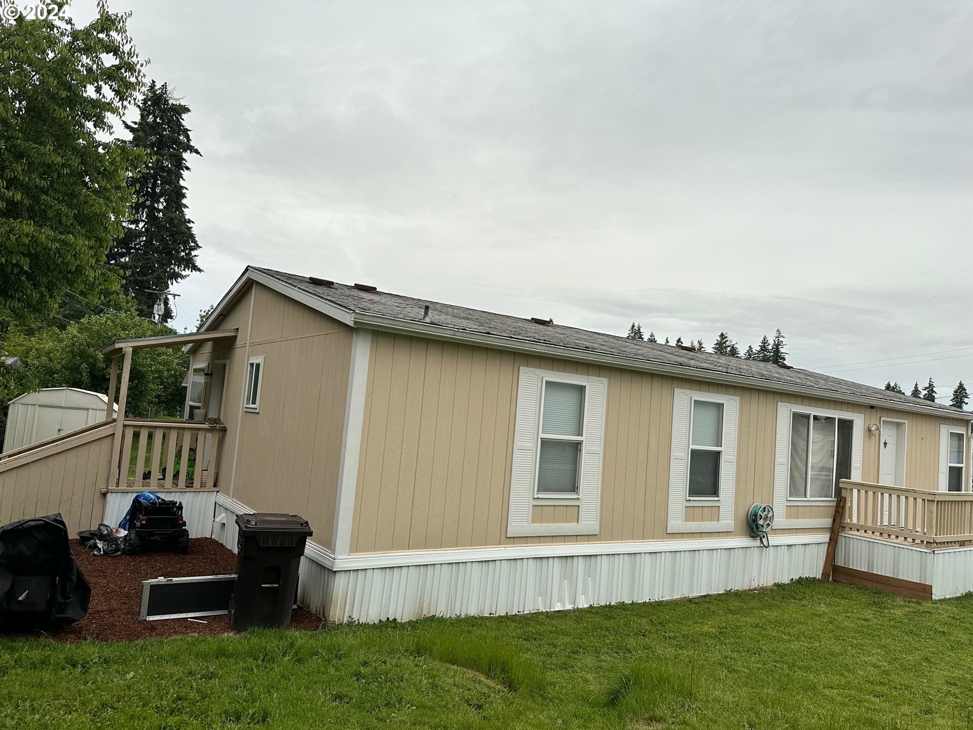 Property Photo:  16491 SE 80th Ave  OR 97267 