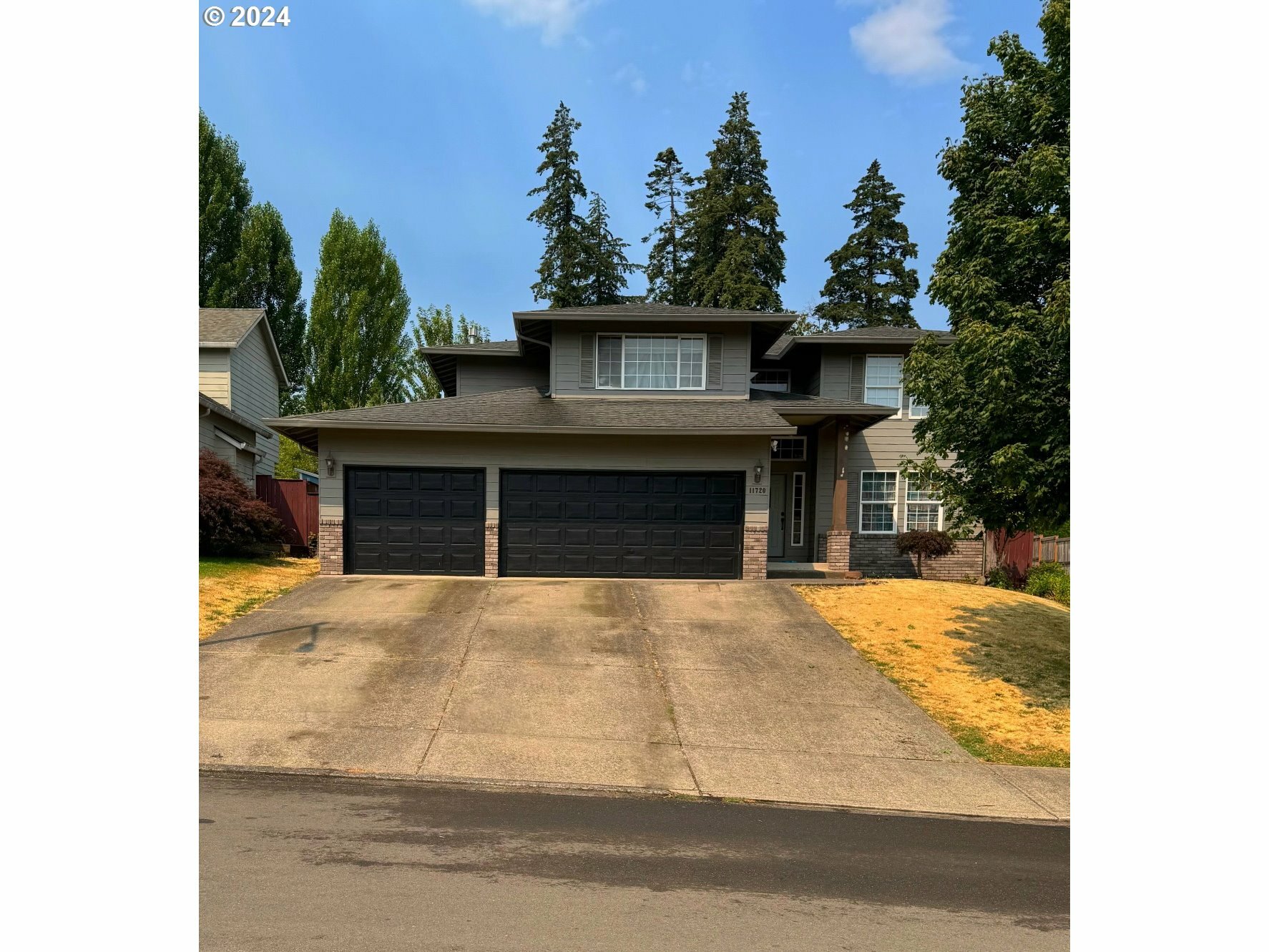 Property Photo:  11720 NW 13th Ct  WA 98685 