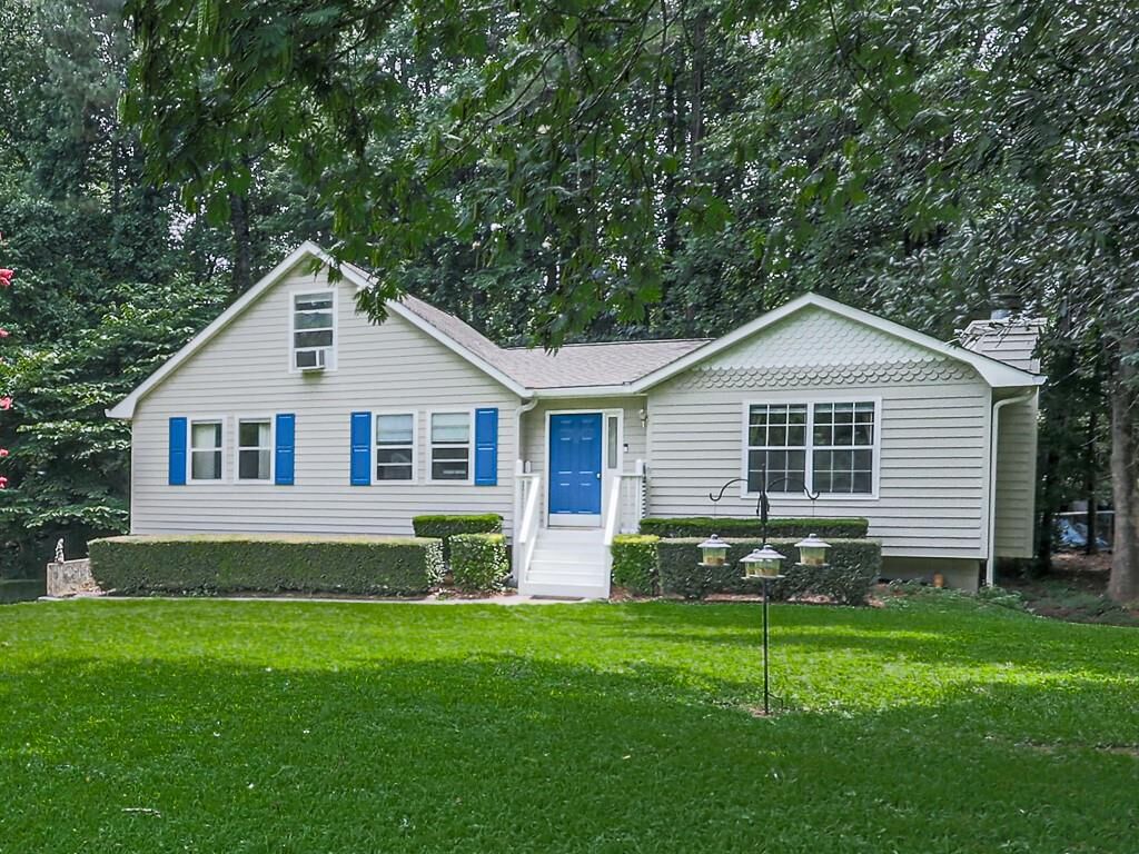 Property Photo: 3839 Mountain View Road GA 30152