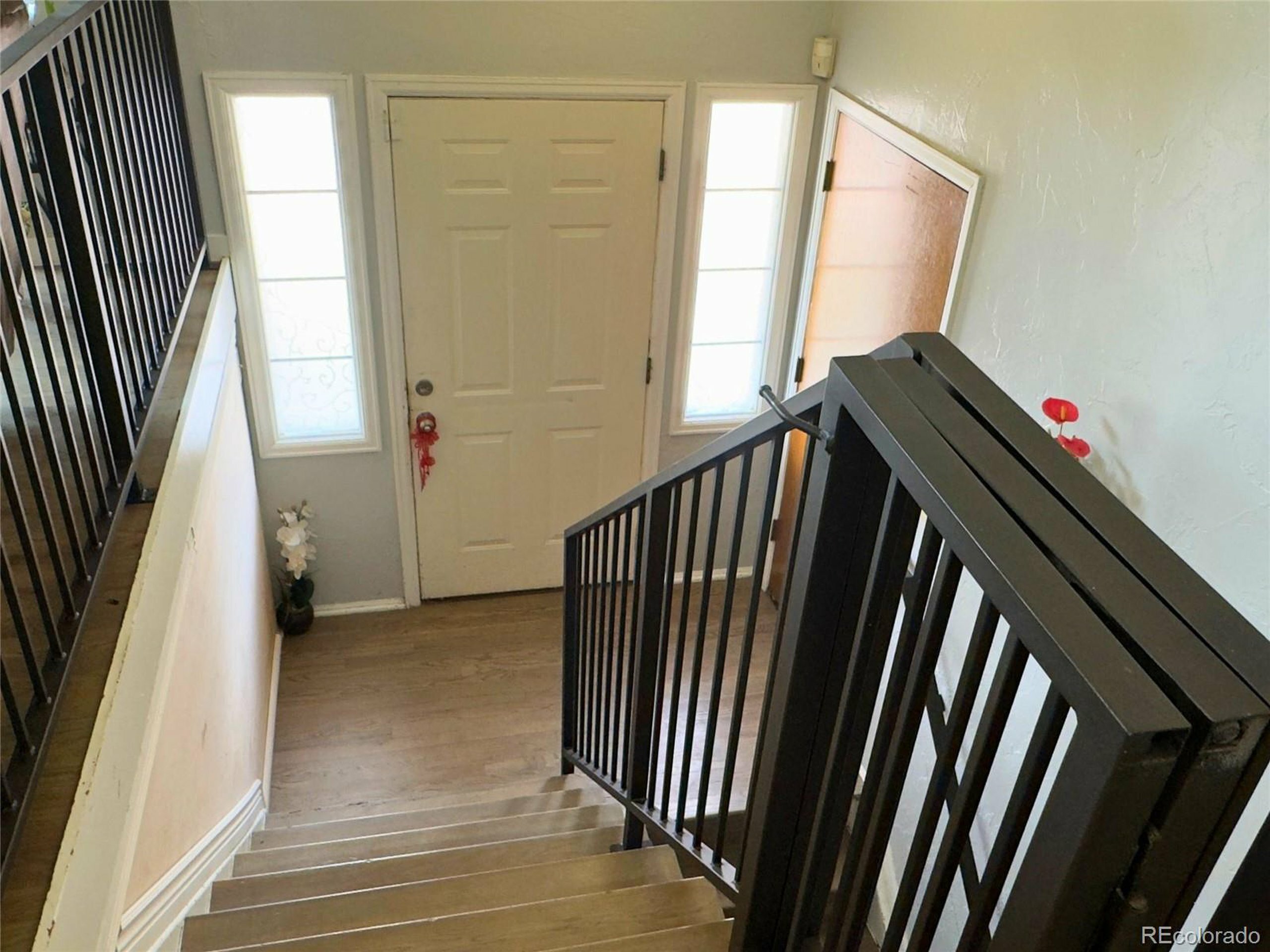 Property Photo:  